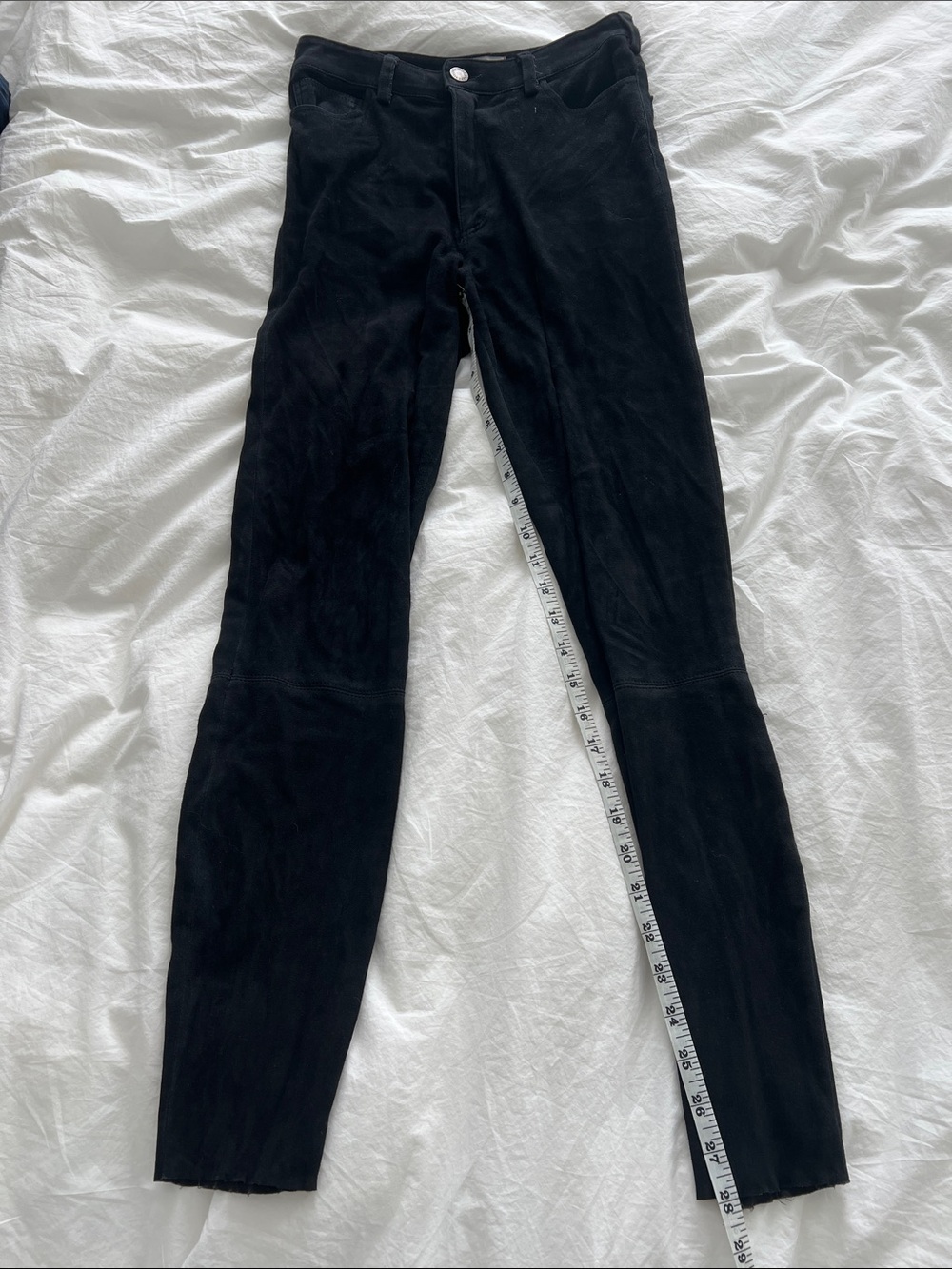 Alice & Olivia Mikah Single Button Suede Jeans Pant [Size: 4]